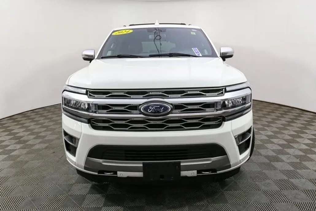 2024 Ford Expedition Platinum photo 1