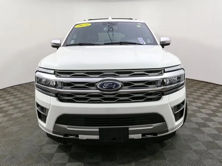 2024 Ford Expedition Platinum photo 1