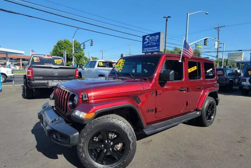 2021 Jeep Wrangler Unlimited Sahara Altitude Sport photo 1