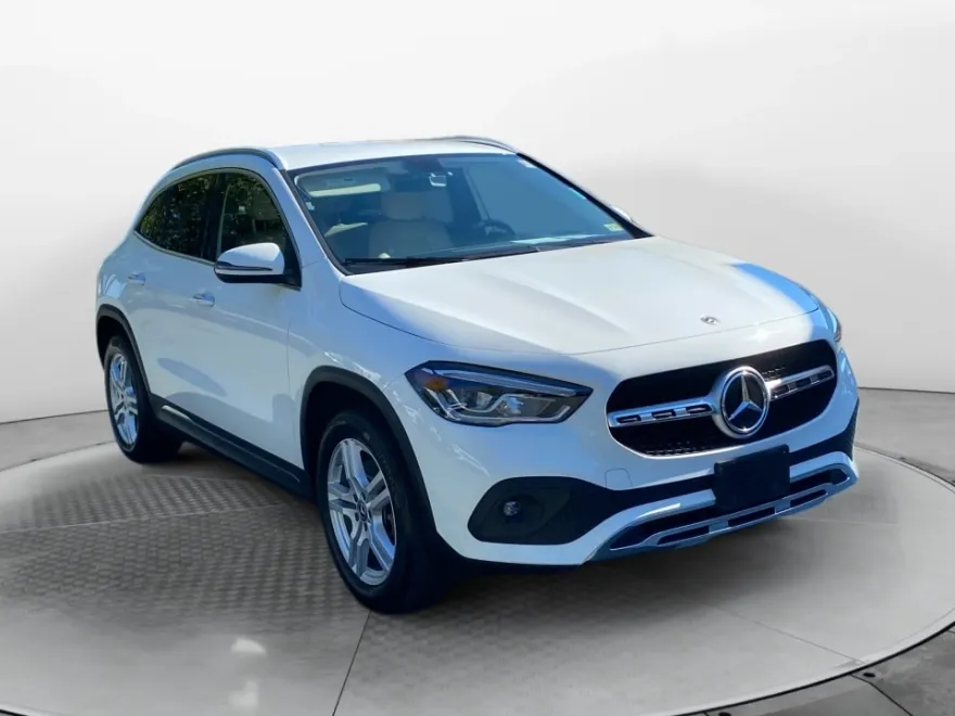 2023 Mercedes Benz GLA 250 4MATIC photo 1