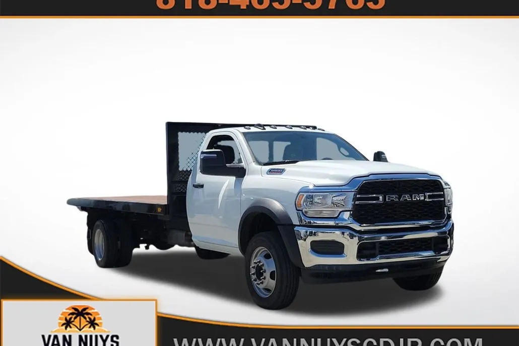 2024 Ram 5500 Tradesman SLT photo 1