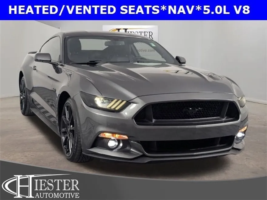 2016 Ford Mustang GT Premium photo 1