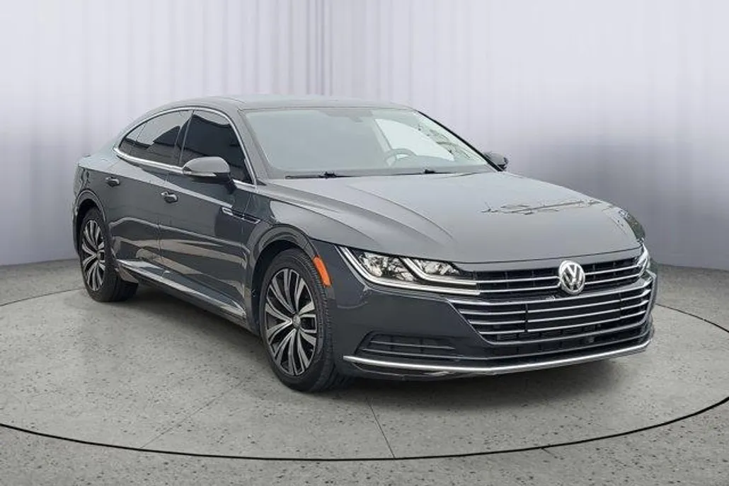 2019 Volkswagen Arteon SEL photo 1
