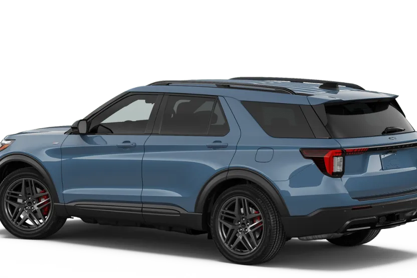 2026 Ford Explorer ST-Line photo 1