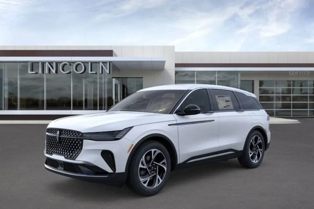 2025 Lincoln Nautilus Premiere photo 1