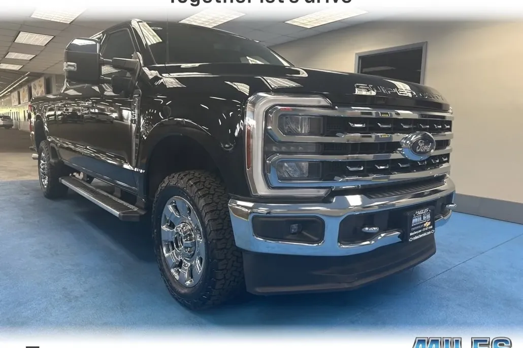 2024 Ford F-250 XL photo 1