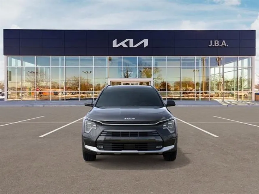 2025 Kia Niro SX Touring photo 1