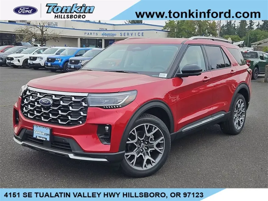 2025 Ford Explorer Platinum photo 1