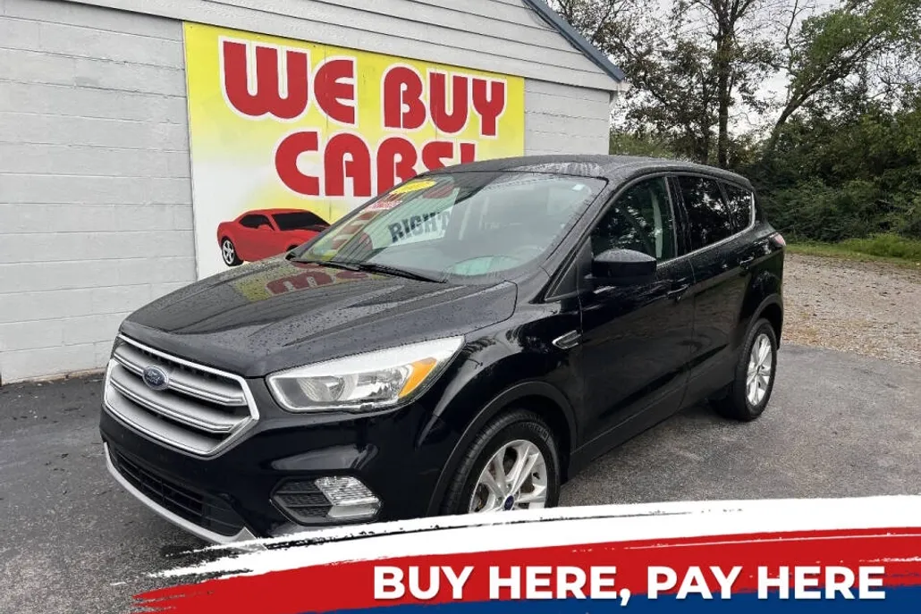 2017 Ford Escape SE photo 1