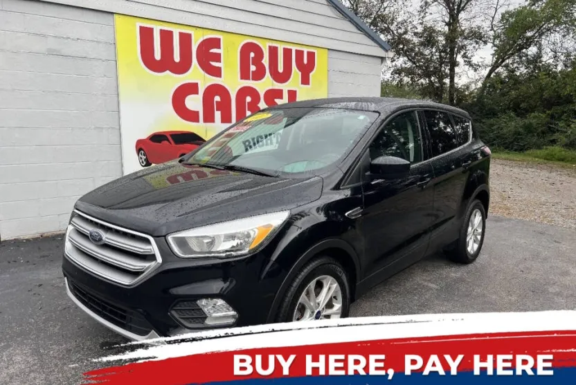 2017 Ford Escape SE photo 1