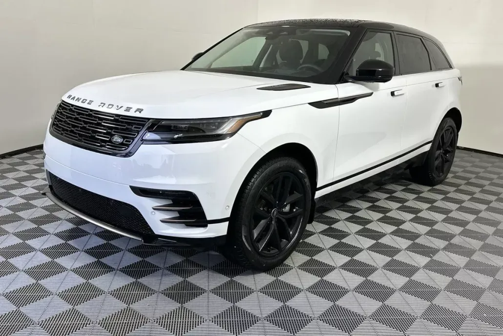 2025 Land Rover Range Rover Velar SE photo 1