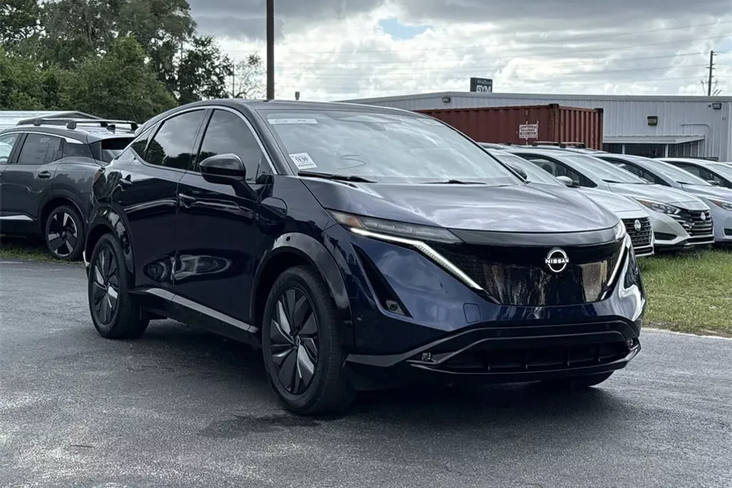 2023 Nissan ARIYA Empower photo 1