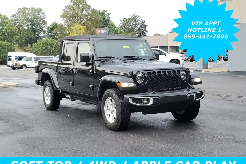 2022 Jeep Gladiator Sport S photo 1