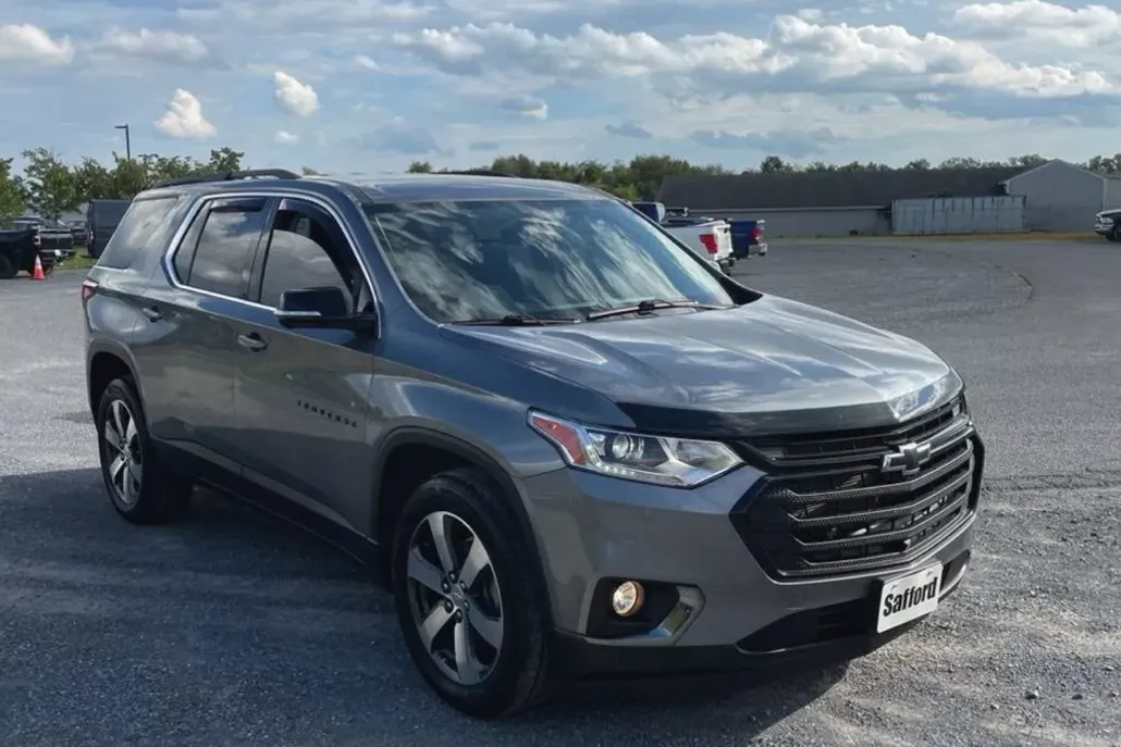 2020 Chevrolet Traverse Leather photo 1
