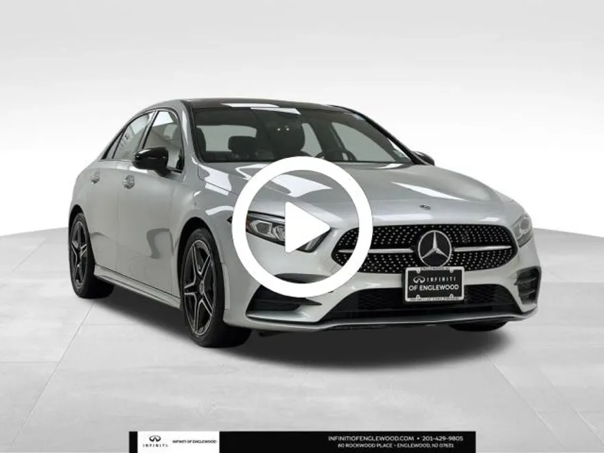 2022 Mercedes Benz A 220 4MATIC photo 1
