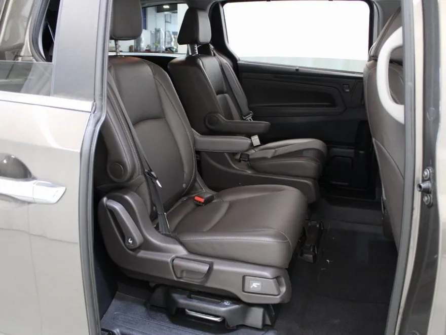 2022 Honda Odyssey EX-L photo 24