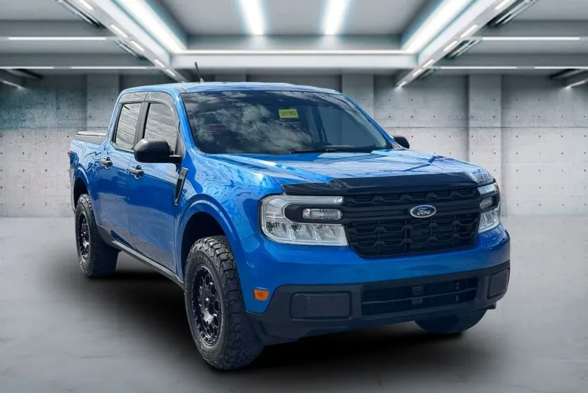 2022 Ford Maverick XL photo 1