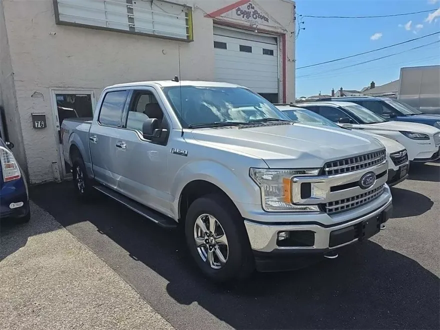 2019 Ford F-150 XLT photo 1