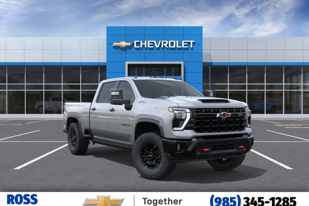 2026 Chevrolet Silverado 2500HD ZR2 photo 1
