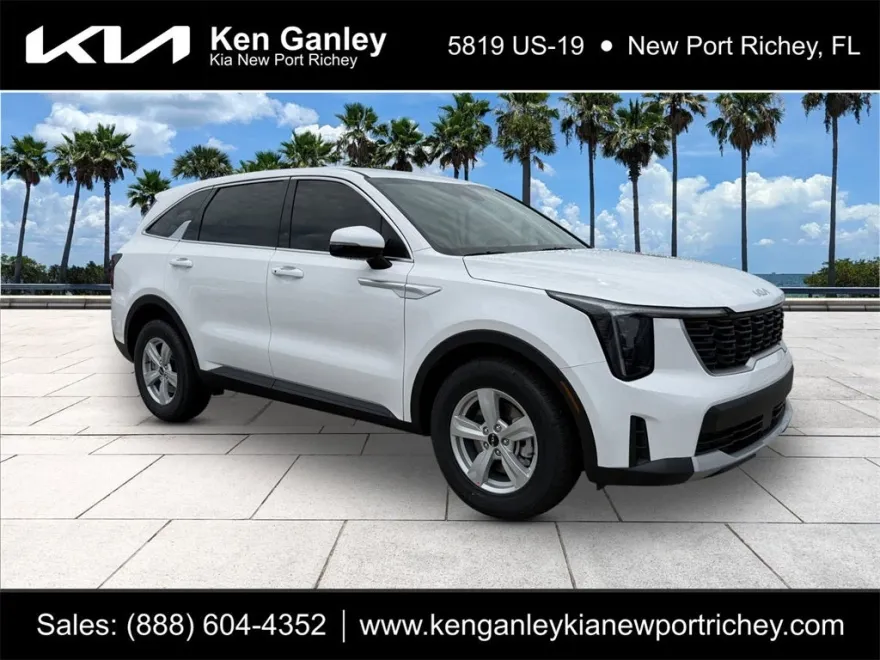 2025 Kia Sorento LX photo 1