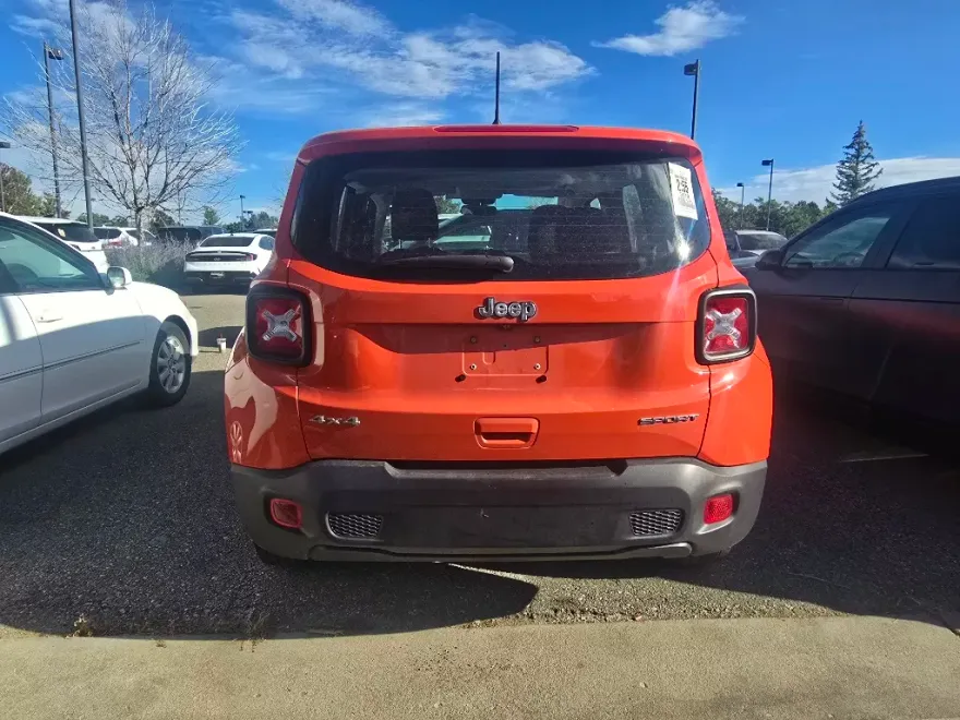 2019 Jeep Renegade Sport photo 1
