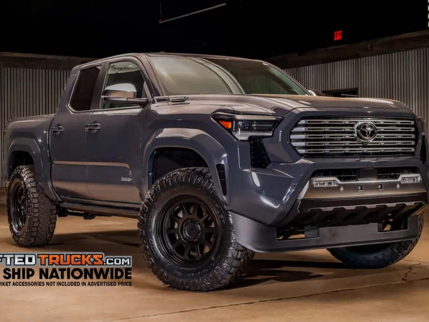 2024 Toyota Tacoma TRD Sport photo 1