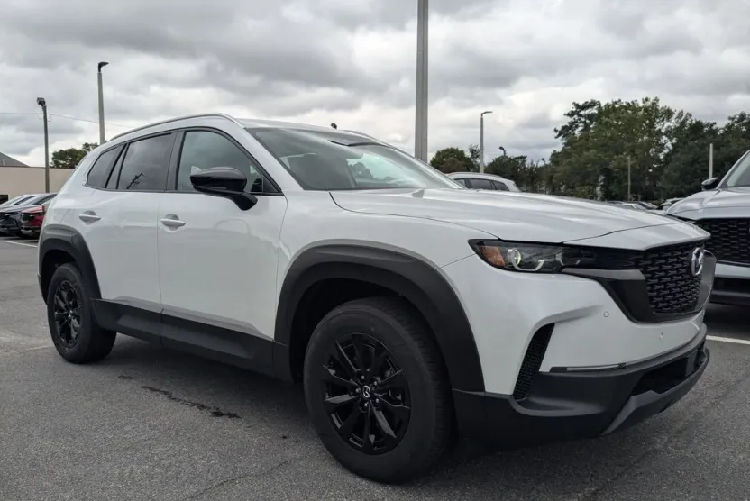 2026 Mazda CX-50 Preferred photo 1