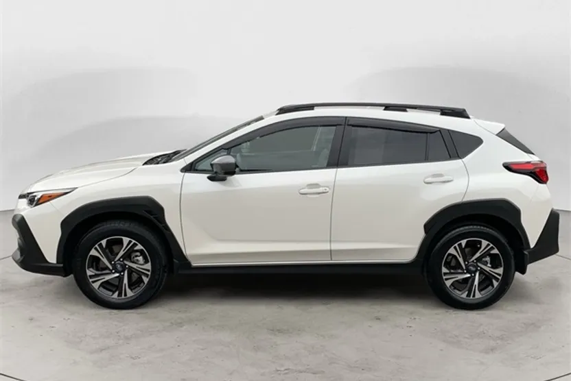 2024 Subaru Crosstrek Premium photo 1