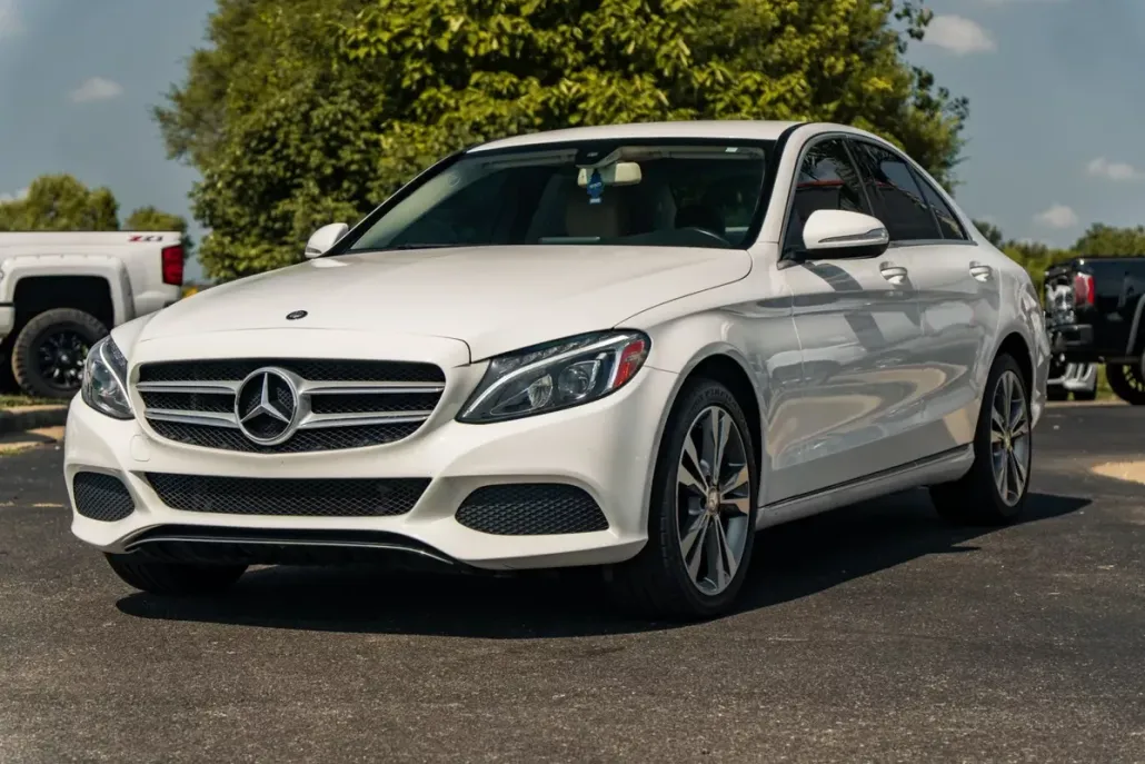 2015 Mercedes Benz C 300 Sport photo 1