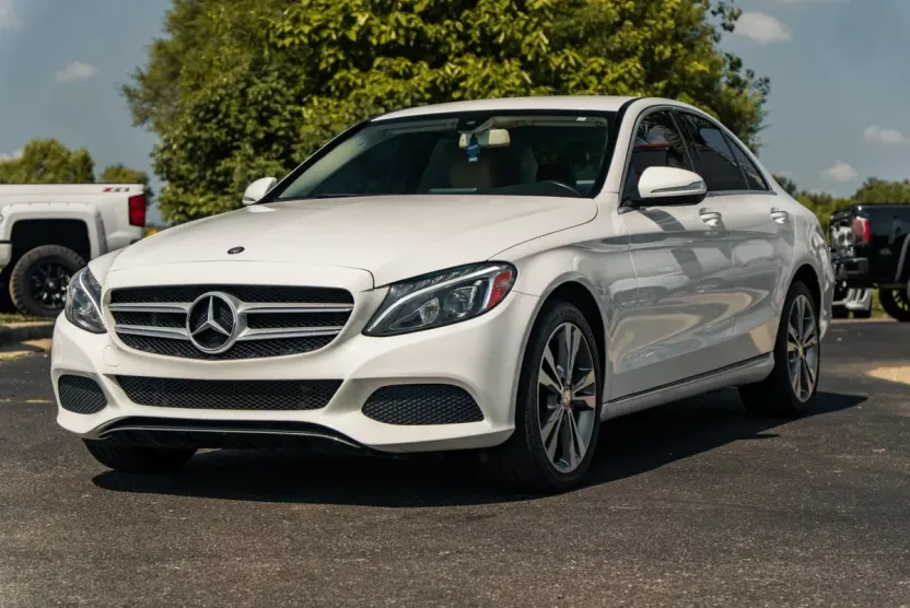 2015 Mercedes Benz C 300 Sport photo 1