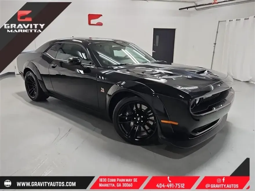 2023 Dodge Challenger R/T Scat Pack photo 1
