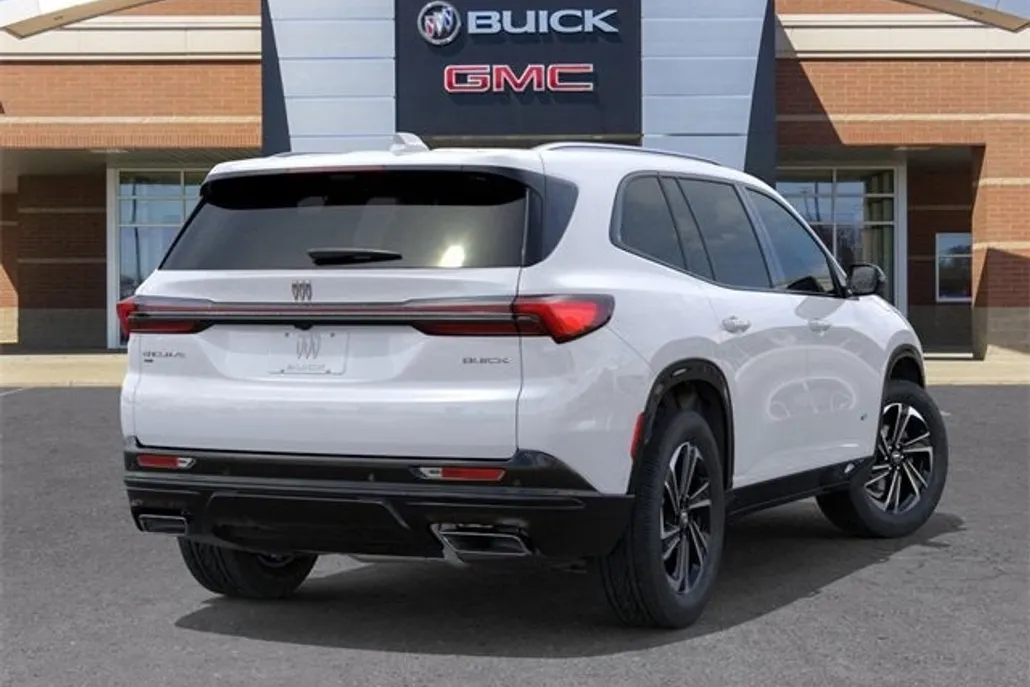 2026 Buick Enclave Sport Touring photo 1