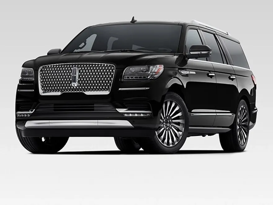 2019 Lincoln Navigator L Reserve photo 1