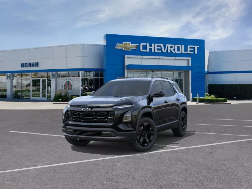 2026 Chevrolet Equinox LT photo 1
