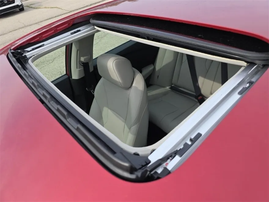 2025 Honda Accord Hybrid Touring photo 1