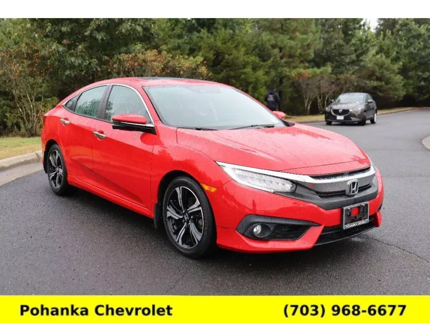 2017 Honda Civic Touring photo 1