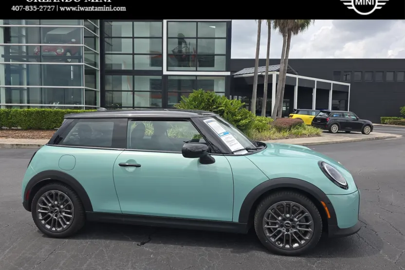 2025 Mini Cooper 2 Door Hardtop S photo 1
