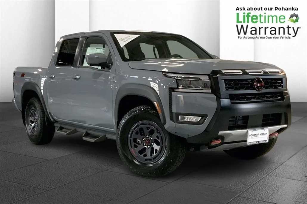 2025 Nissan Frontier PRO-4X photo 1