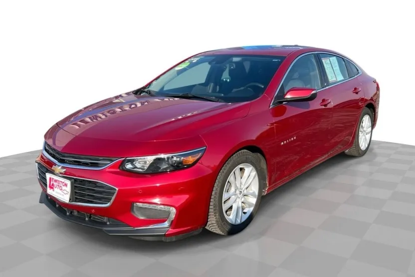 2016 Chevrolet Malibu Hybrid photo 1