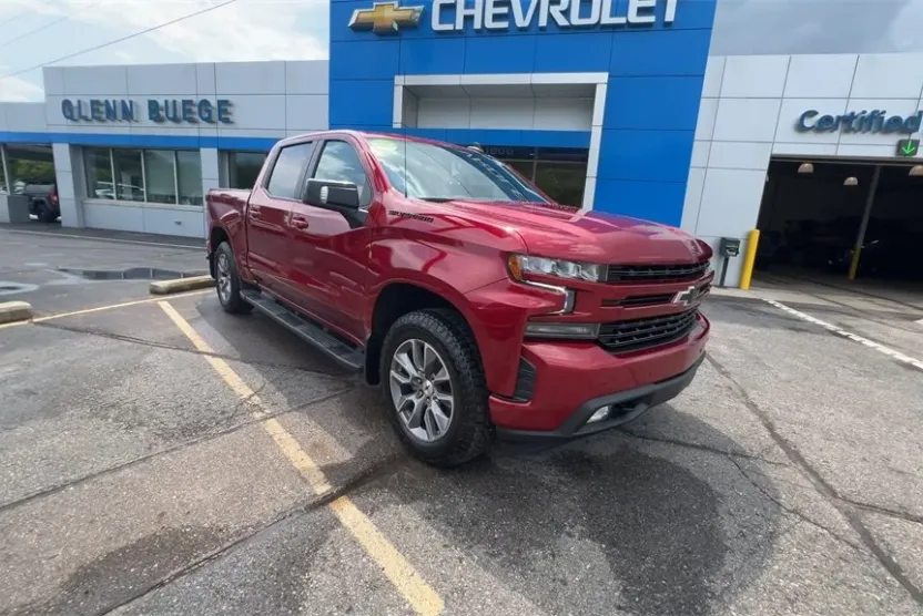 2022 Chevrolet Silverado 1500 RST photo 1
