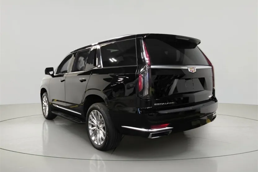 2024 Cadillac Escalade Premium Luxury photo 1