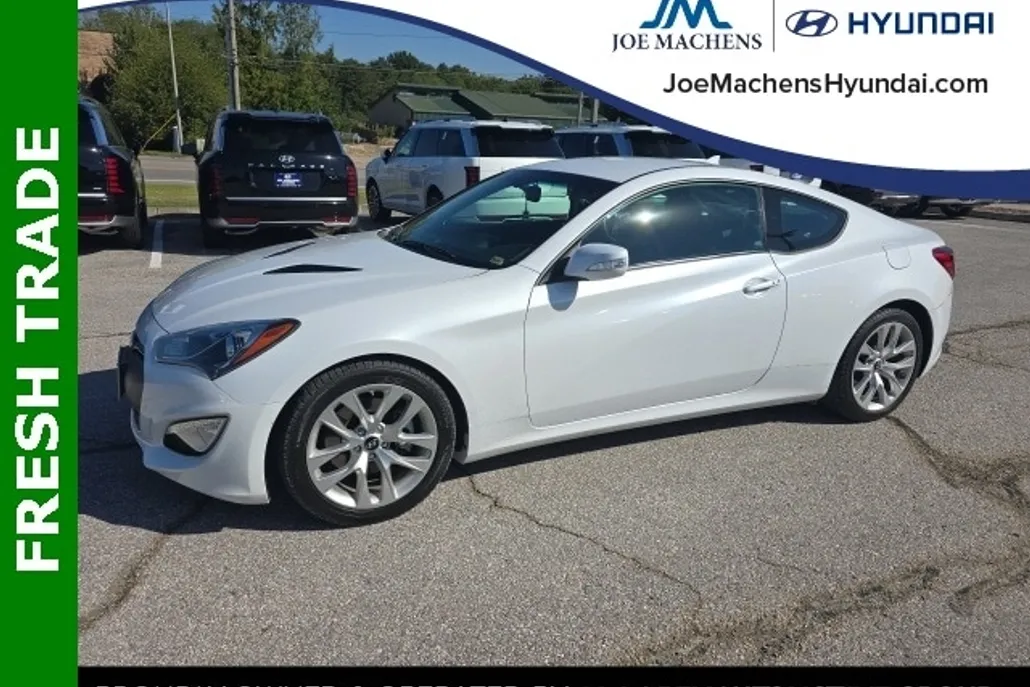2016 Hyundai Genesis Coupe 3.8 photo 1