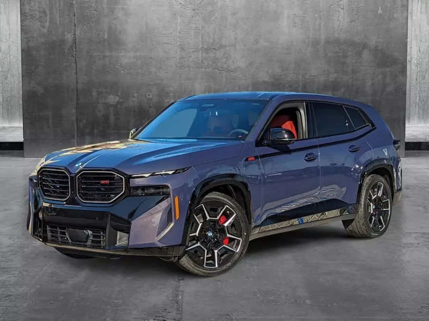 2024 Bmw XM Label Red photo 1