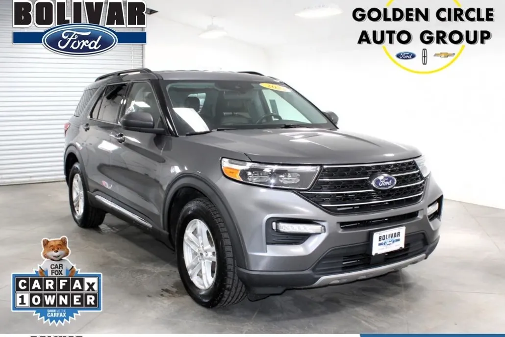 2022 Ford Explorer XLT photo 1