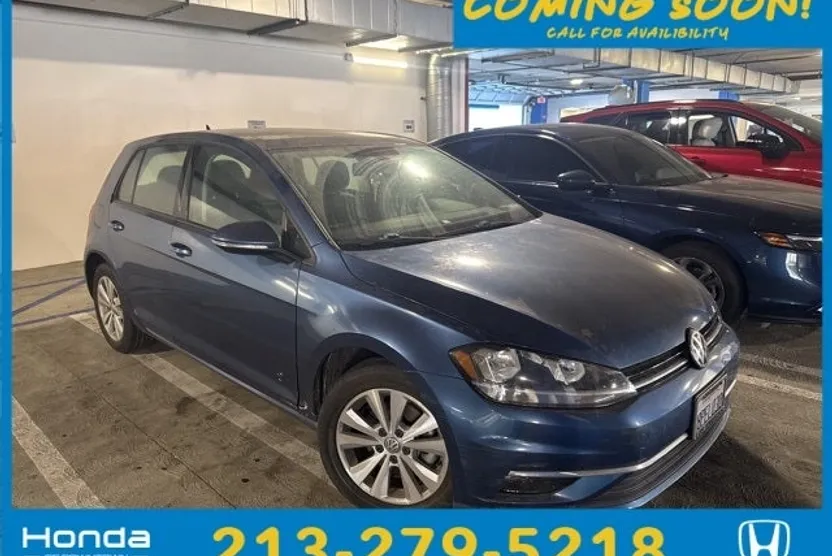 2018 Volkswagen Golf TSI SE photo 1