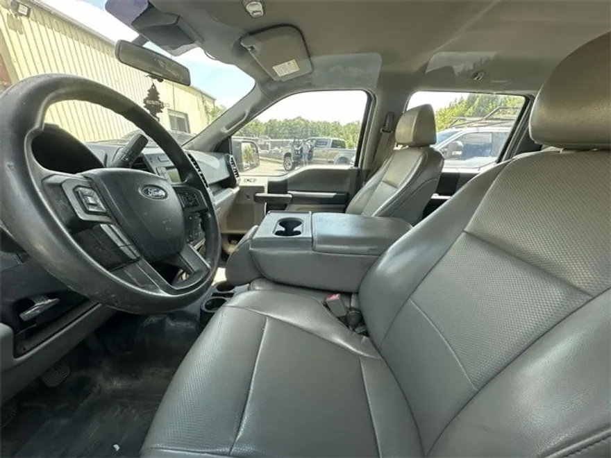 2019 Ford F-150 XL photo 1