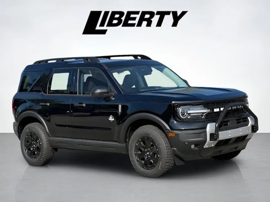 2025 Ford Bronco Sport Outer Banks photo 1