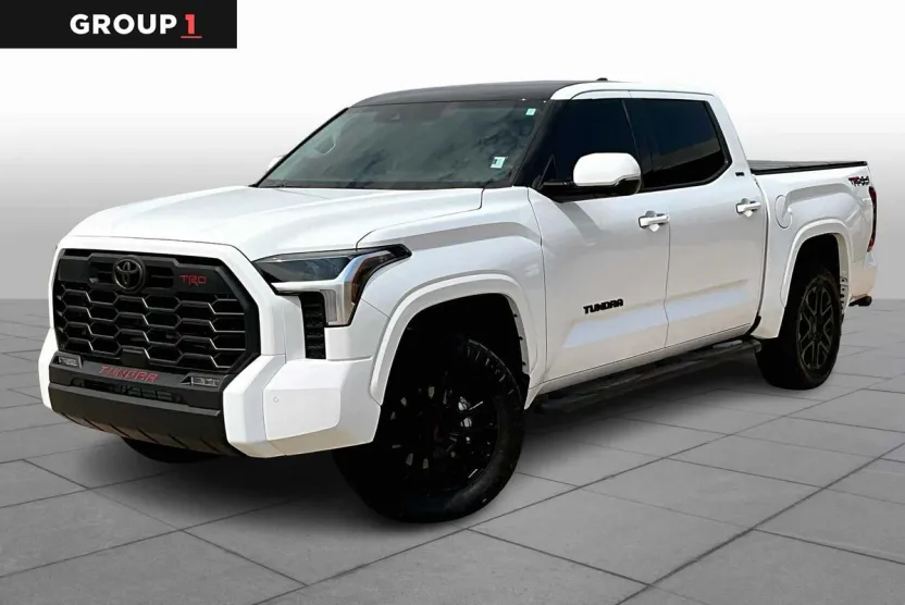 2023 Toyota Tundra SR5 photo 1