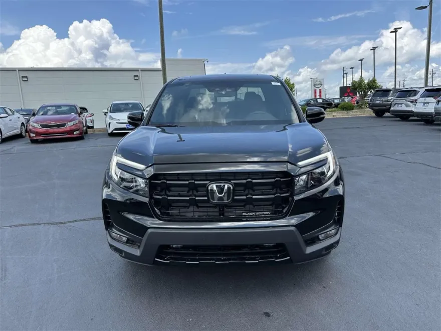 2025 Honda Ridgeline Black Edition photo 1
