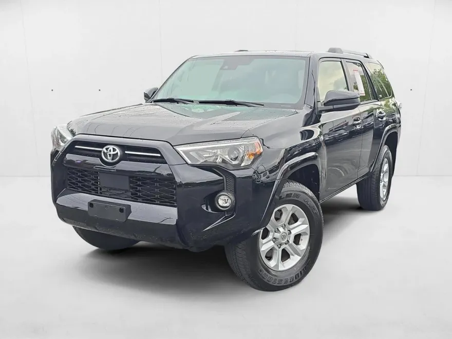 2024 Toyota 4Runner SR5 photo 1